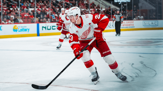 RECAP: Detroit’s lack of execution results in 5-2 loss at Carolina 