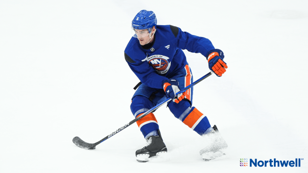 PHOTOS: Islanders Morning Skate Dec. 10