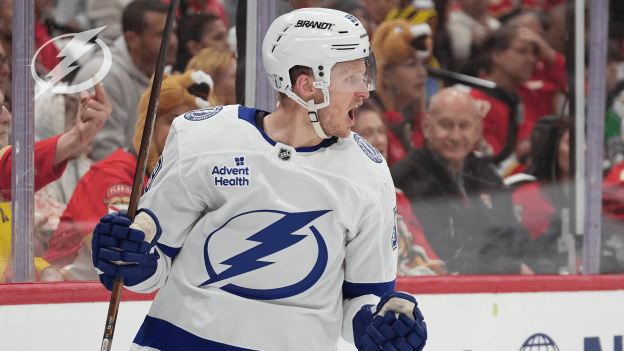 Guentzel continues Stanley Cup Playoffs success in Tampa Bay
