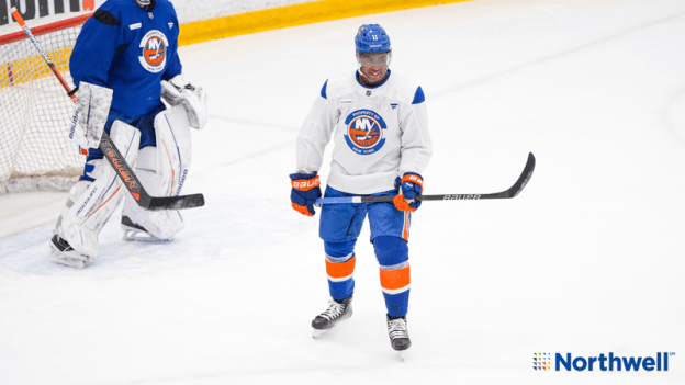 PHOTOS: Islanders Practice Oct. 9