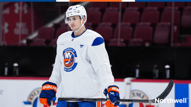 PHOTOS: Islanders Morning Skate Dec. 3