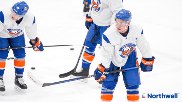 PHOTOS: Islanders Practice Oct. 9