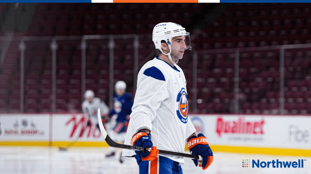 PHOTOS: Islanders Morning Skate Dec. 3