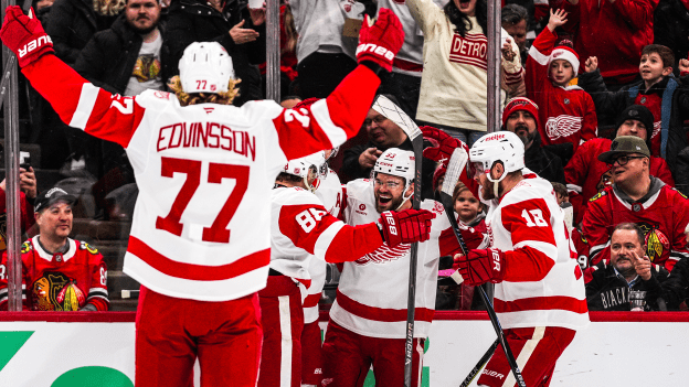 RECAP: Red Wings play 'a complete game top to bottom' on the way to 4-0 shutout win in Chicago