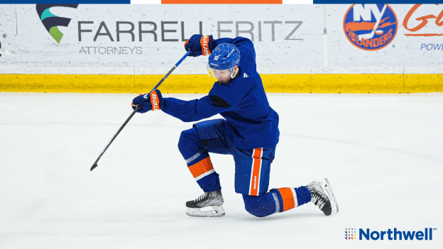 PHOTOS: Islanders Morning Skate Nov. 9