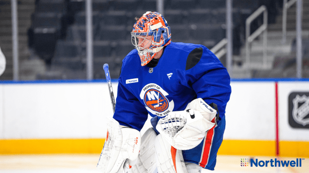 PHOTOS: Islanders Morning Skate Nov. 12