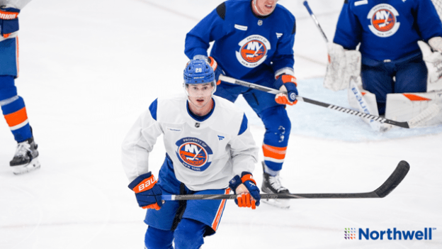 PHOTOS: Islanders Practice Oct. 9