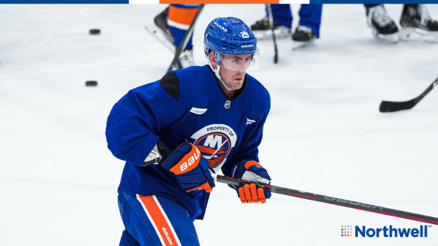 PHOTOS: Islanders Morning Skate Nov. 9