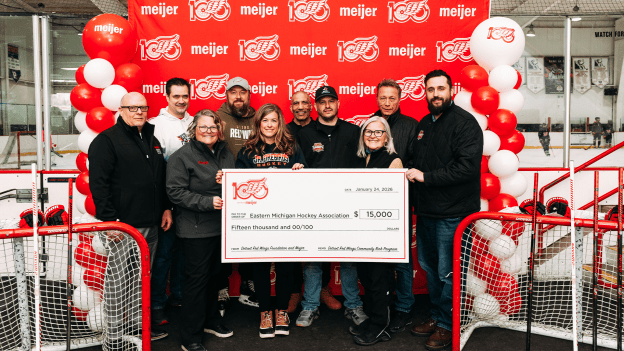 Detroit Red Wings Foundation Partners with Meijer to Donate $15,000 to the Eastern Michigan Hockey Association