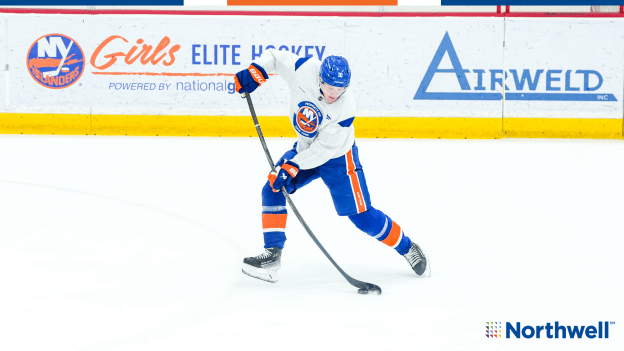 PHOTOS: Islanders Morning Skate Dec. 5