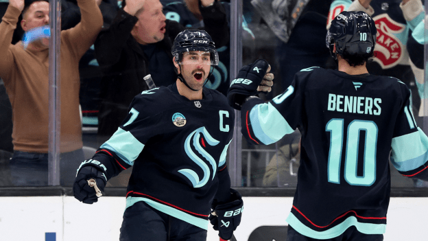 Jordan Eberle Signs Two-Year Kraken Extension 