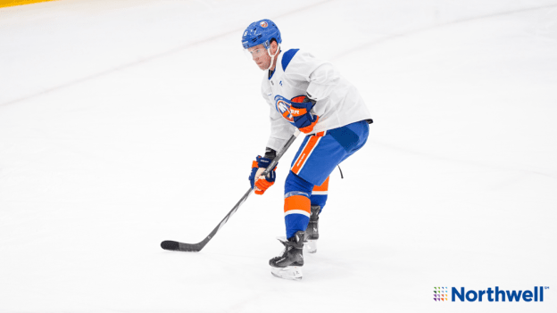 PHOTOS: Islanders Practice Oct. 9