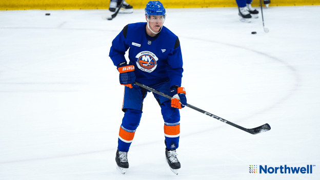 PHOTOS: Islanders Practice Feb. 22