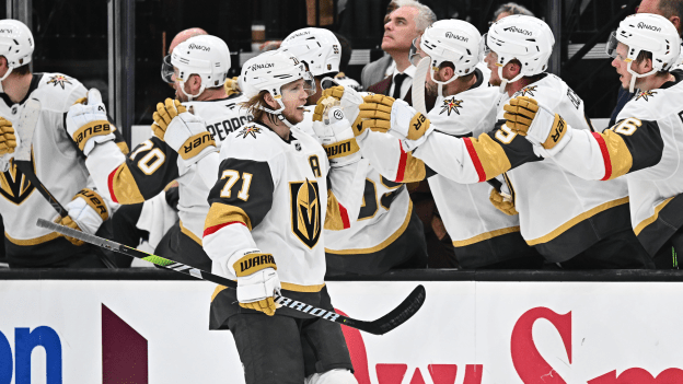 Los Golden Knights arrasan en el Fathers Trip con un triunfo 4-2 sobre Utah