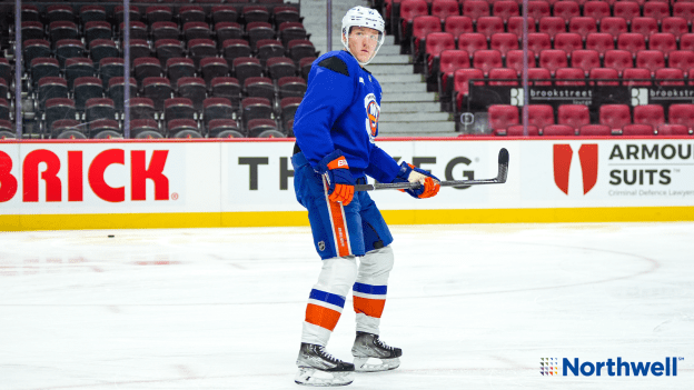 PHOTOS: Islanders Morning Skate Nov. 7 at OTT