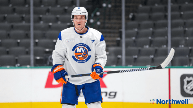 PHOTOS: Islanders Morning Skate Oct. 12 at Dallas