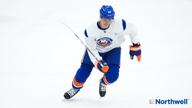 PHOTOS: Islanders Practice Dec. 27