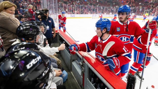 7 - Kids on bench -  Vitor Munhoz - NHLI via Getty Images