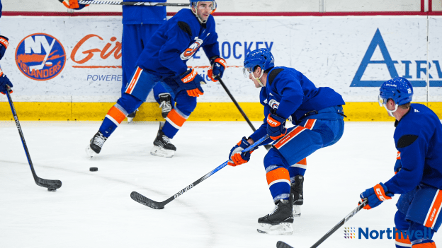 PHOTOS: Islanders Practice Feb. 22