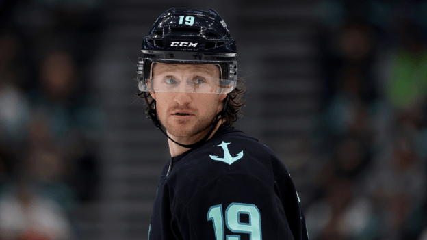 #19 Jared McCann