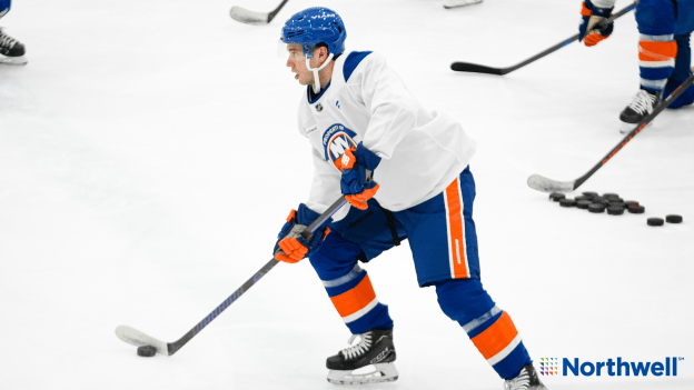 PHOTOS: Islanders Morning Skate Feb. 4