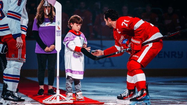 Hockey Fights Cancer