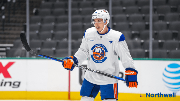 PHOTOS: Islanders Morning Skate Oct. 12 at Dallas