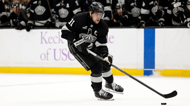GAMEDAY: LA Kings vs. Chicago Blackhawks
