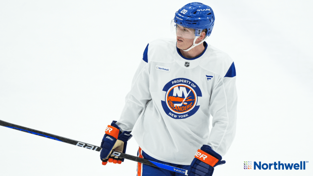 PHOTOS: Islanders Morning Skate Dec. 10