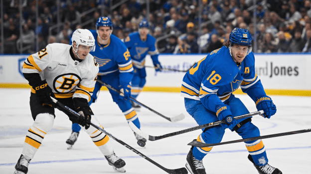 STL vs BOS (18)