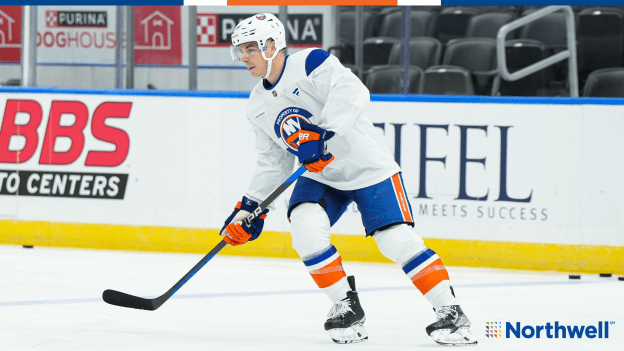 PHOTOS: Islanders Morning Skate Oct. 17 at St. Louis