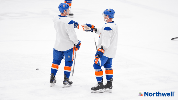 PHOTOS: Islanders Practice Oct. 9