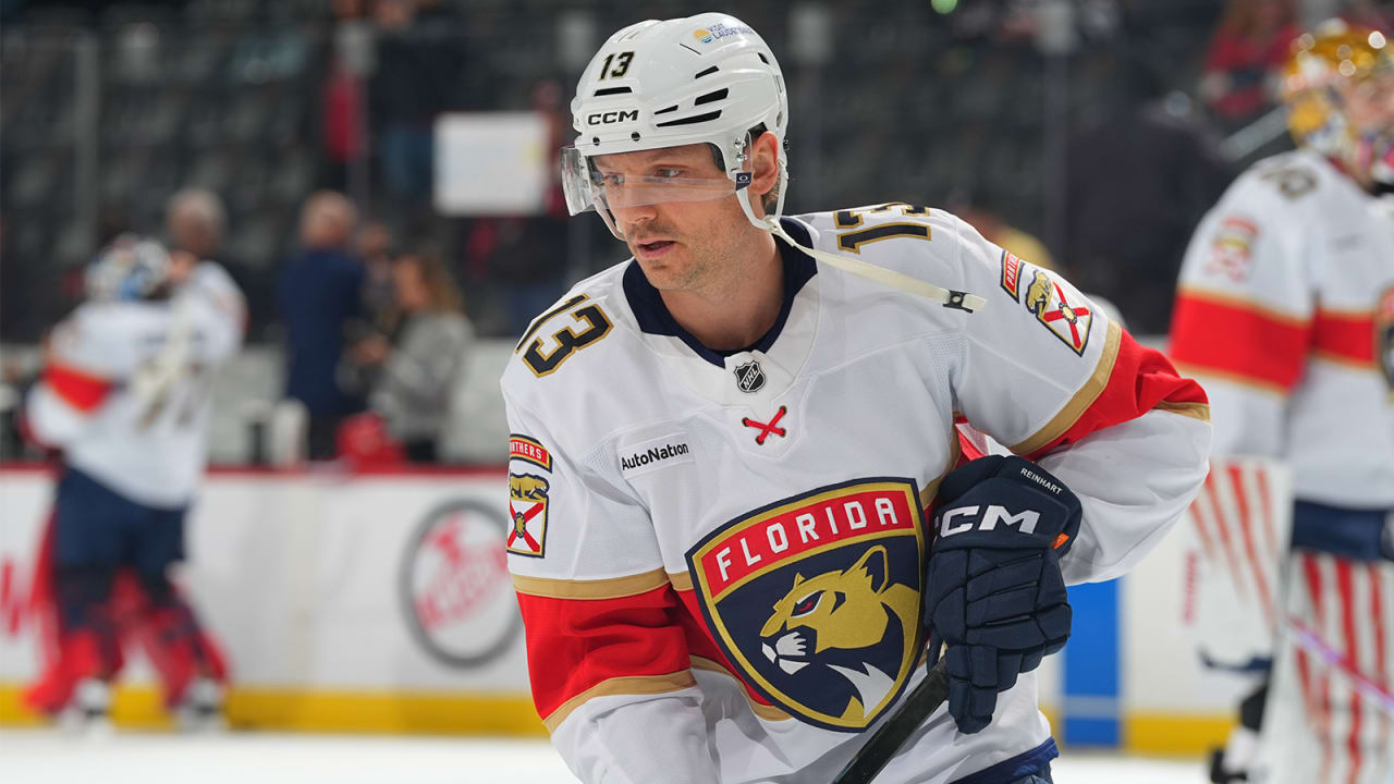 Reinhart receives votes for Selke and Lady Byng Trophies