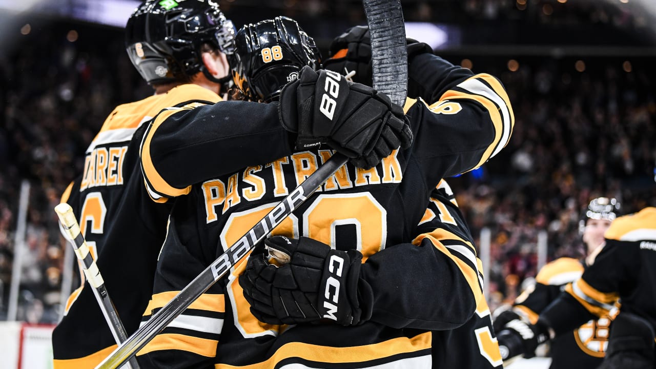 Pastrnak Scores In OT To Lift Bruins Over Kings | Boston Bruins