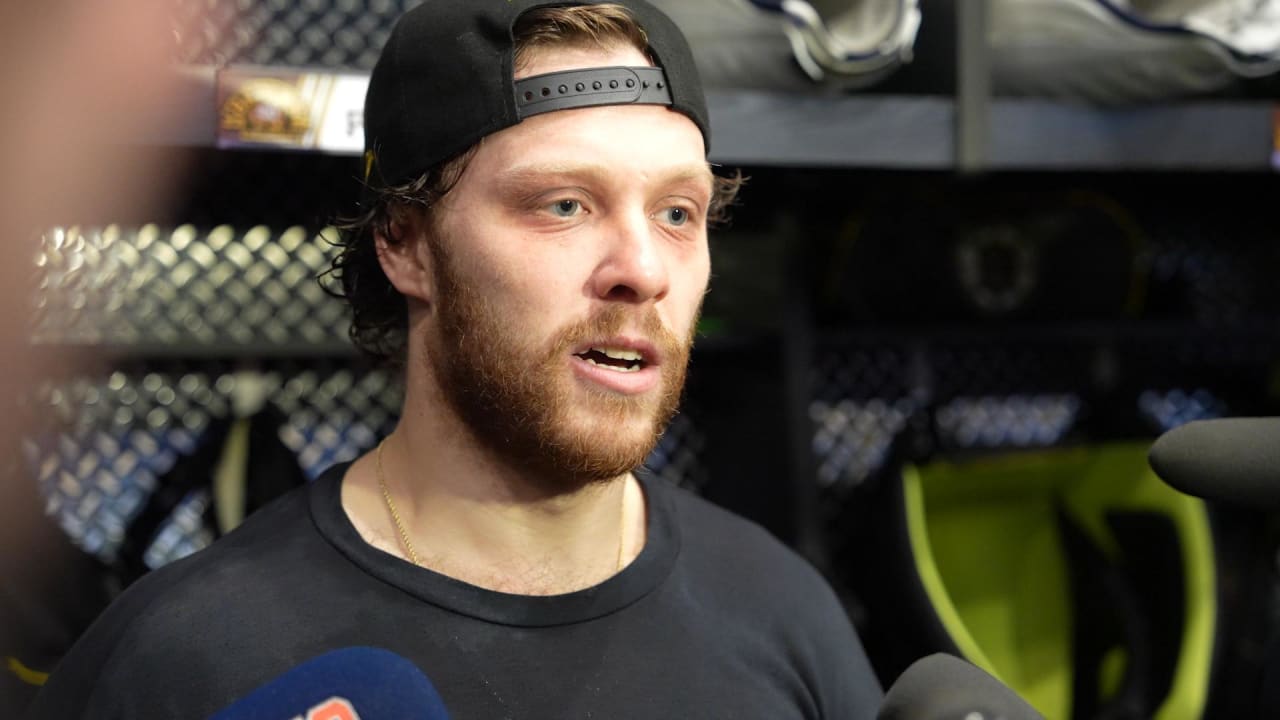 Locker Room Raw: David Pastrnak | Boston Bruins