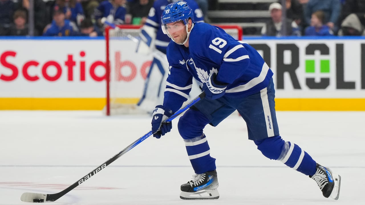 Jarnkrok est absent de semaine en semaine pour les Maple Leafs en raison d'une blessure à la main
