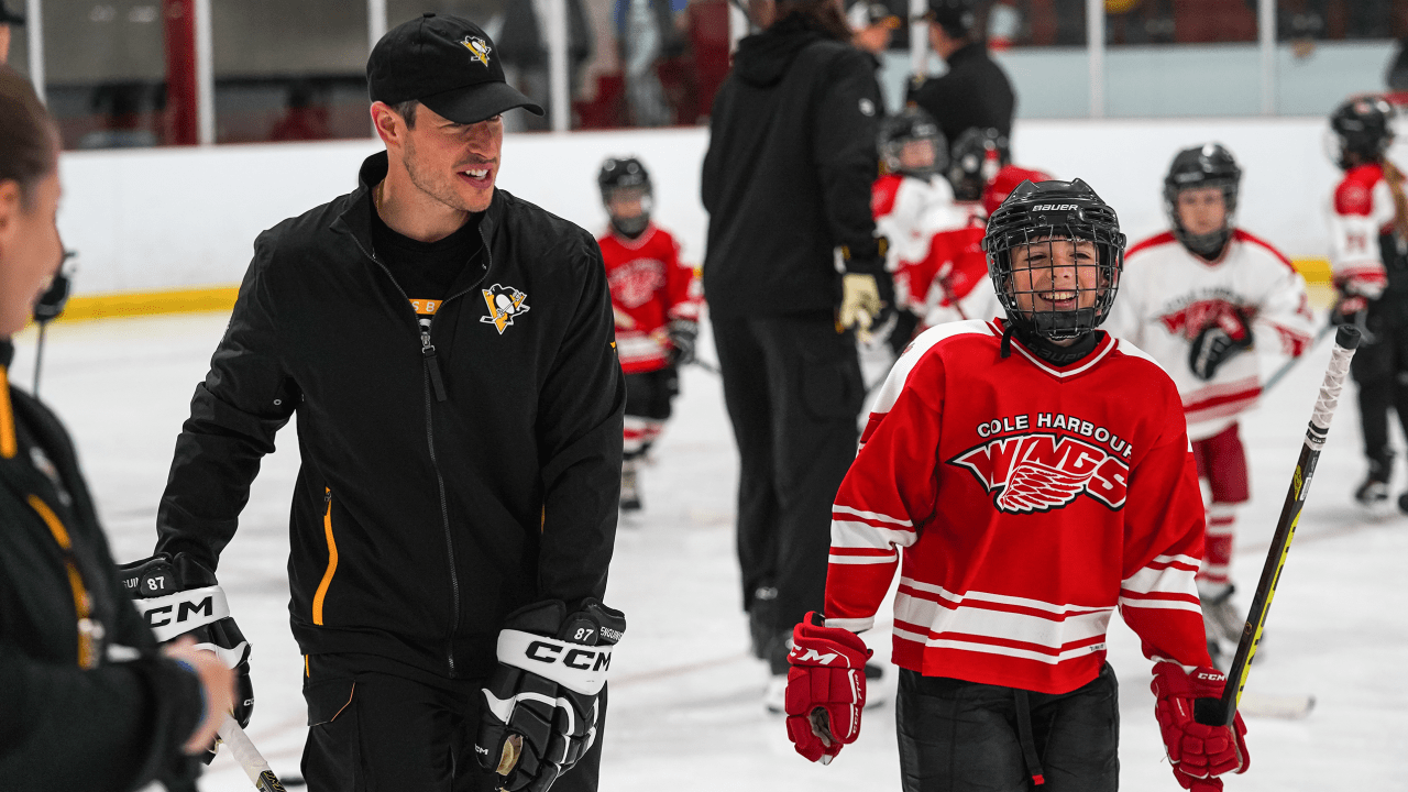 Evgeni Malkin, on skating with his son and playing outdoors 