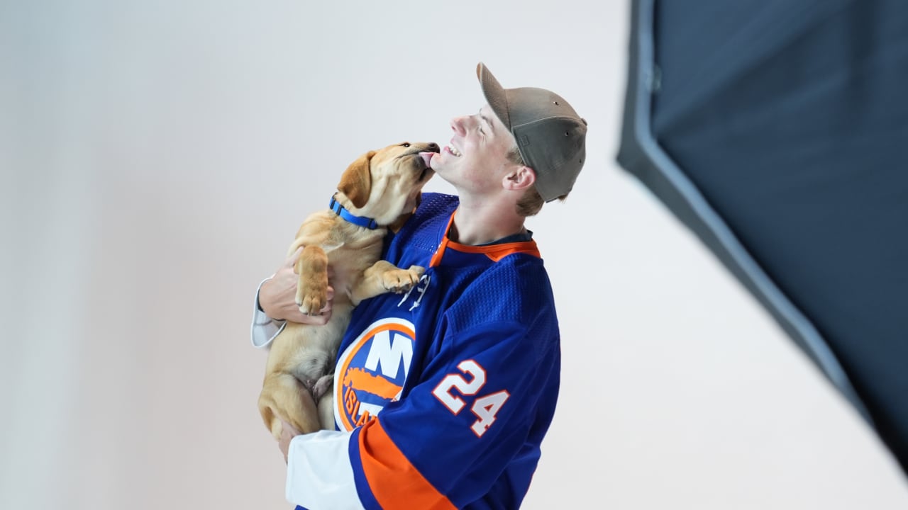 Islanders 2023 Pucks and Paws Calendar Shoot New York Islanders