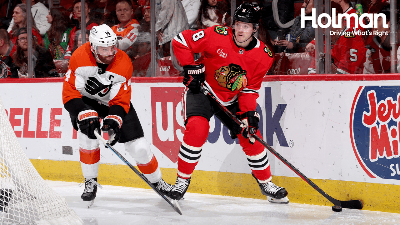 Blackhawks End Skid with Victory over Flyers in High-Scoring Game