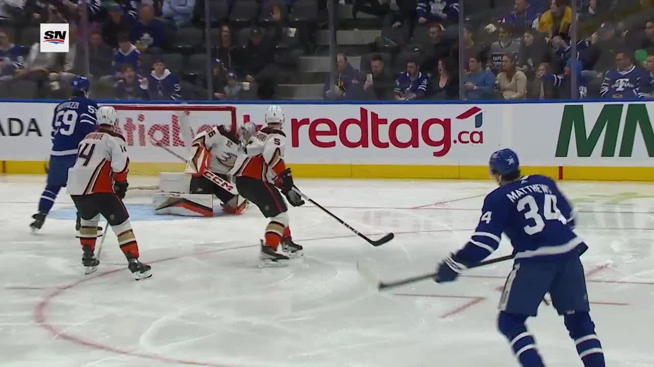 ANA@TOR: Matthews scores goal against John Gibson | Toronto Maple Leafs