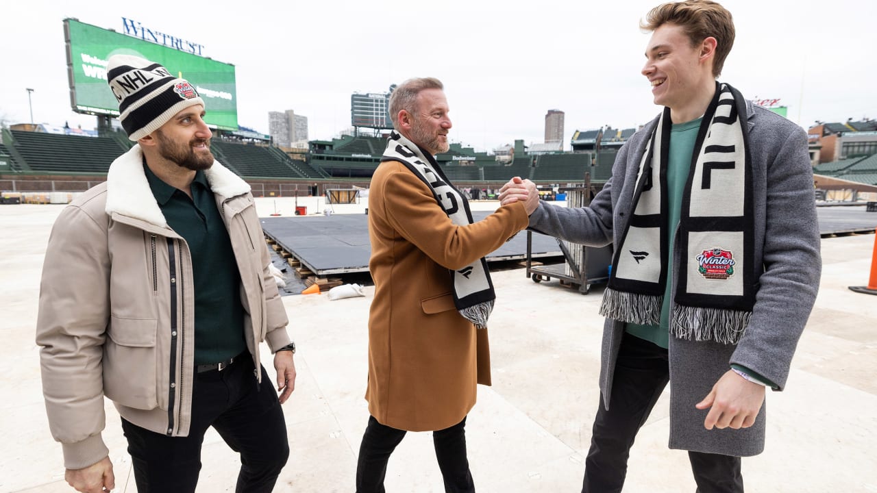 Dempster Blackhawks to Wrigley Field on road to NHL Winter