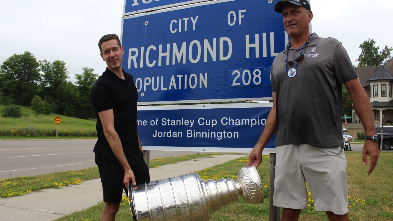 I knew I should have gotten the yellow one! #stanleycup