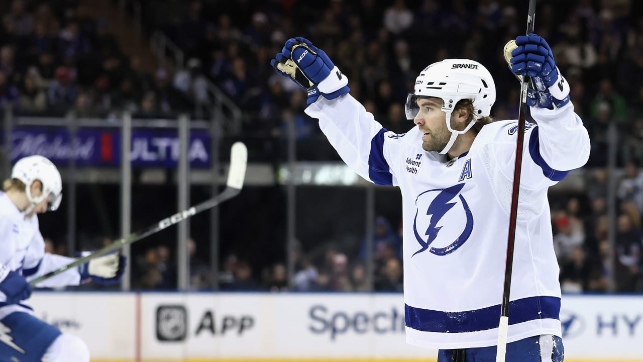 Hagel strikes first | NHL.com