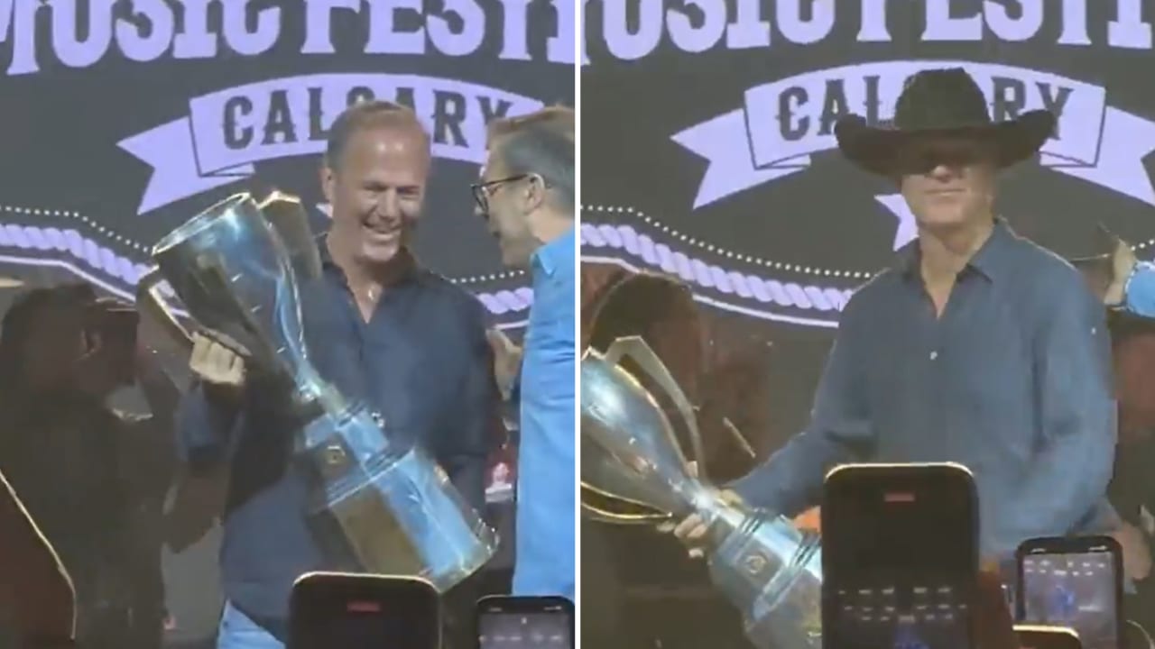 Cooper brings out 4 Nations Face-Off trophy at Calgary Stampede | NHL.com