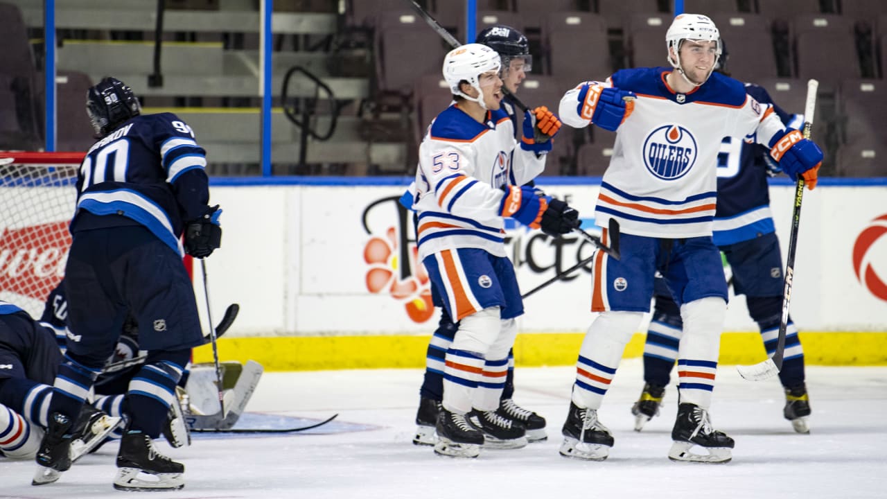 Edmonton Oilers fans delighted with Game 4 victory over Calgary