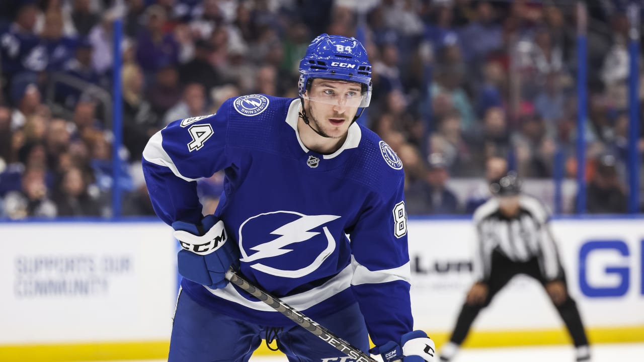 Lightning's Tanner Jeannot expected to miss early part of playoffs