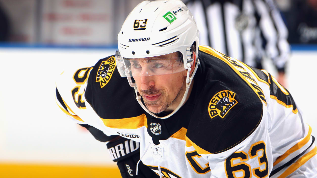 Marchand leaves Bruins game against Penguins with upper-body injury | NHL.com