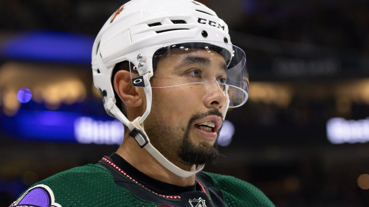 Dumba traded to Lightning by Coyotes for 5th round pick in 2027 Draft