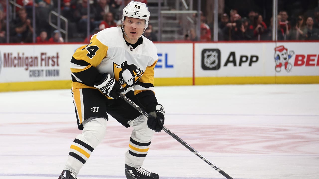 Sharks Acquire 2024 Pick, Three Players From Pittsburgh in Karlsson ...