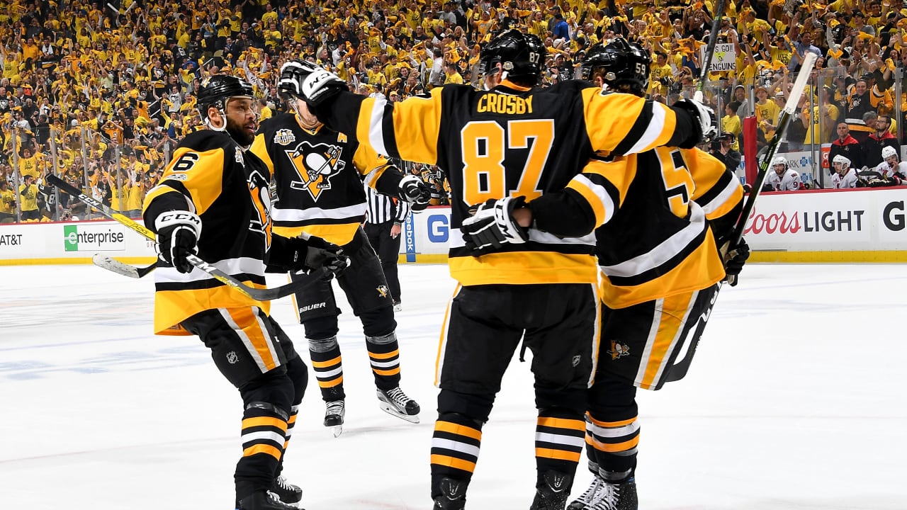 Penguins take 2-0 Stanley Cup lead over Predators